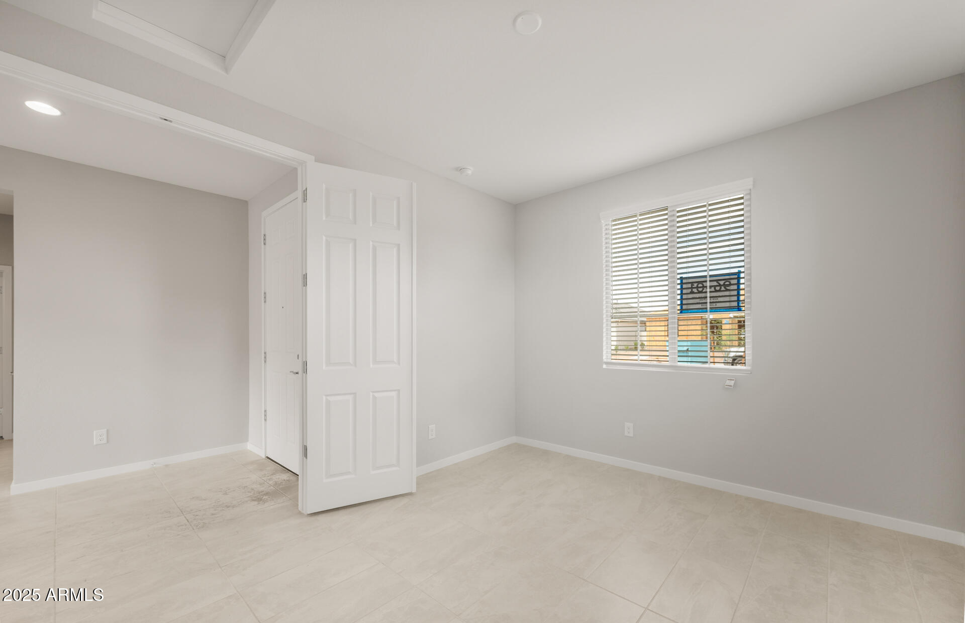 1465 W TREASURE Trail