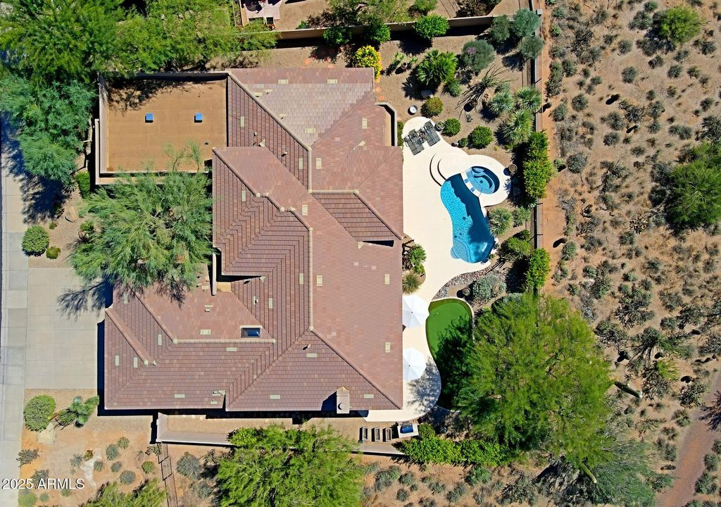 Photo of 33242 N 68th Place, Scottsdale, AZ 85266 (MLS # 7024108)
