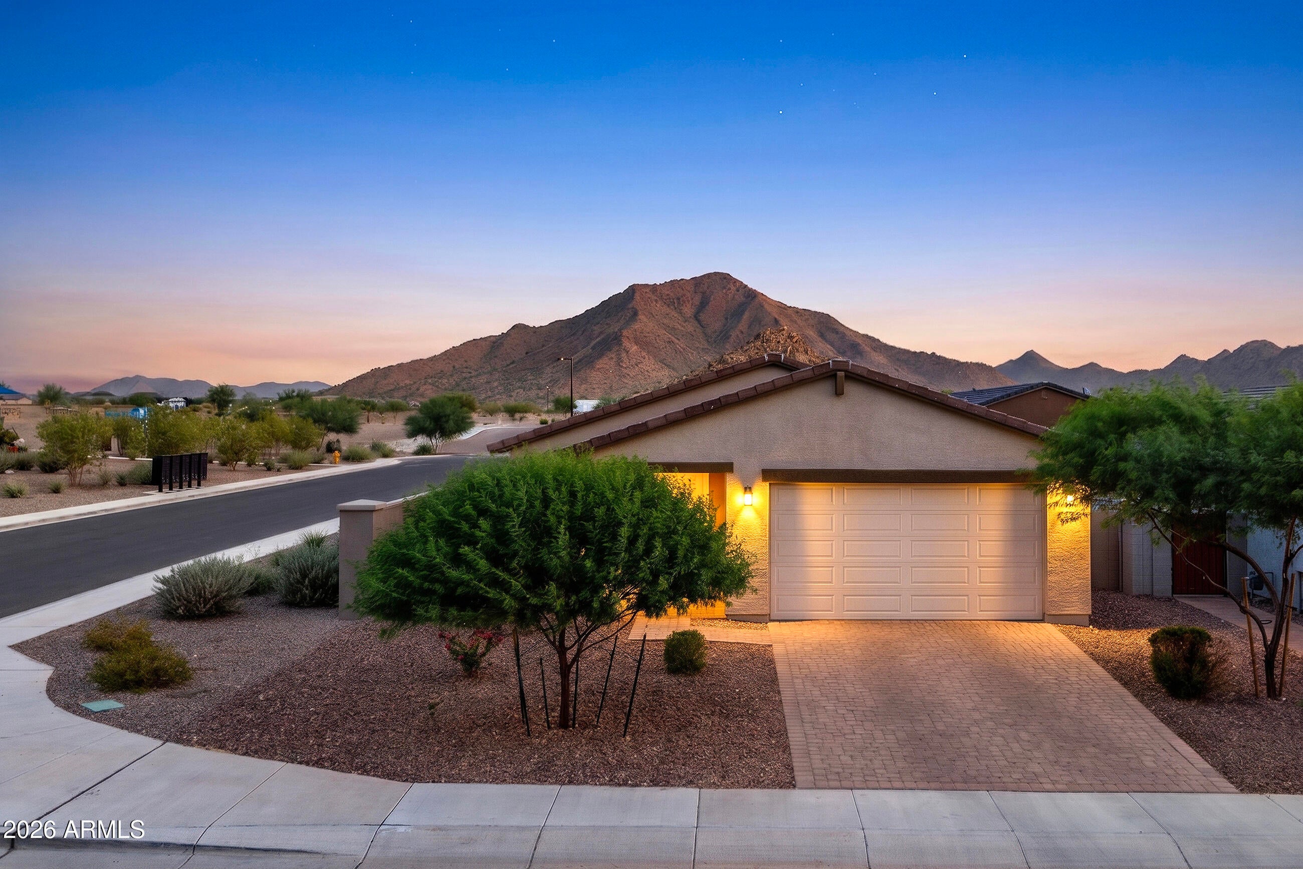 4457 W HUNTER Trail