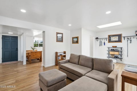 Featured picture for the property 6866948