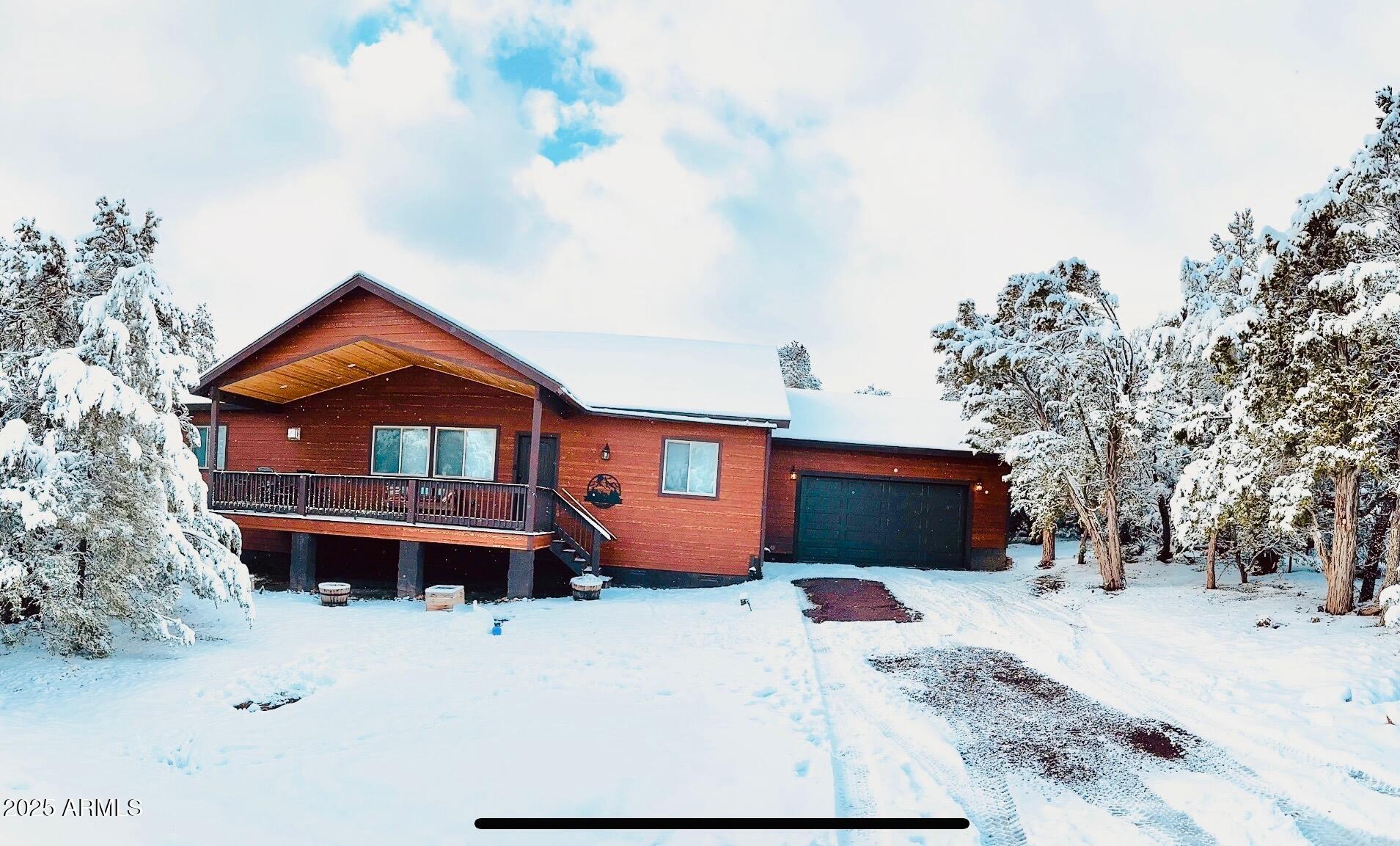 1579 GREENTREE Circle