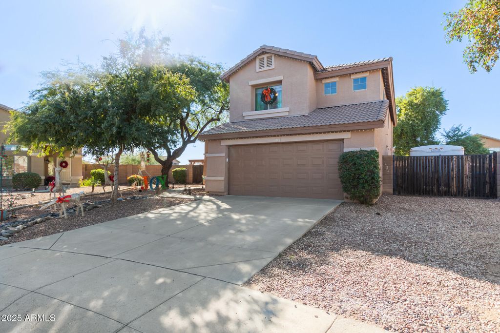 Photo of 13515 W Berridge Lane, Litchfield Park, AZ 85340 (MLS # 6956173)