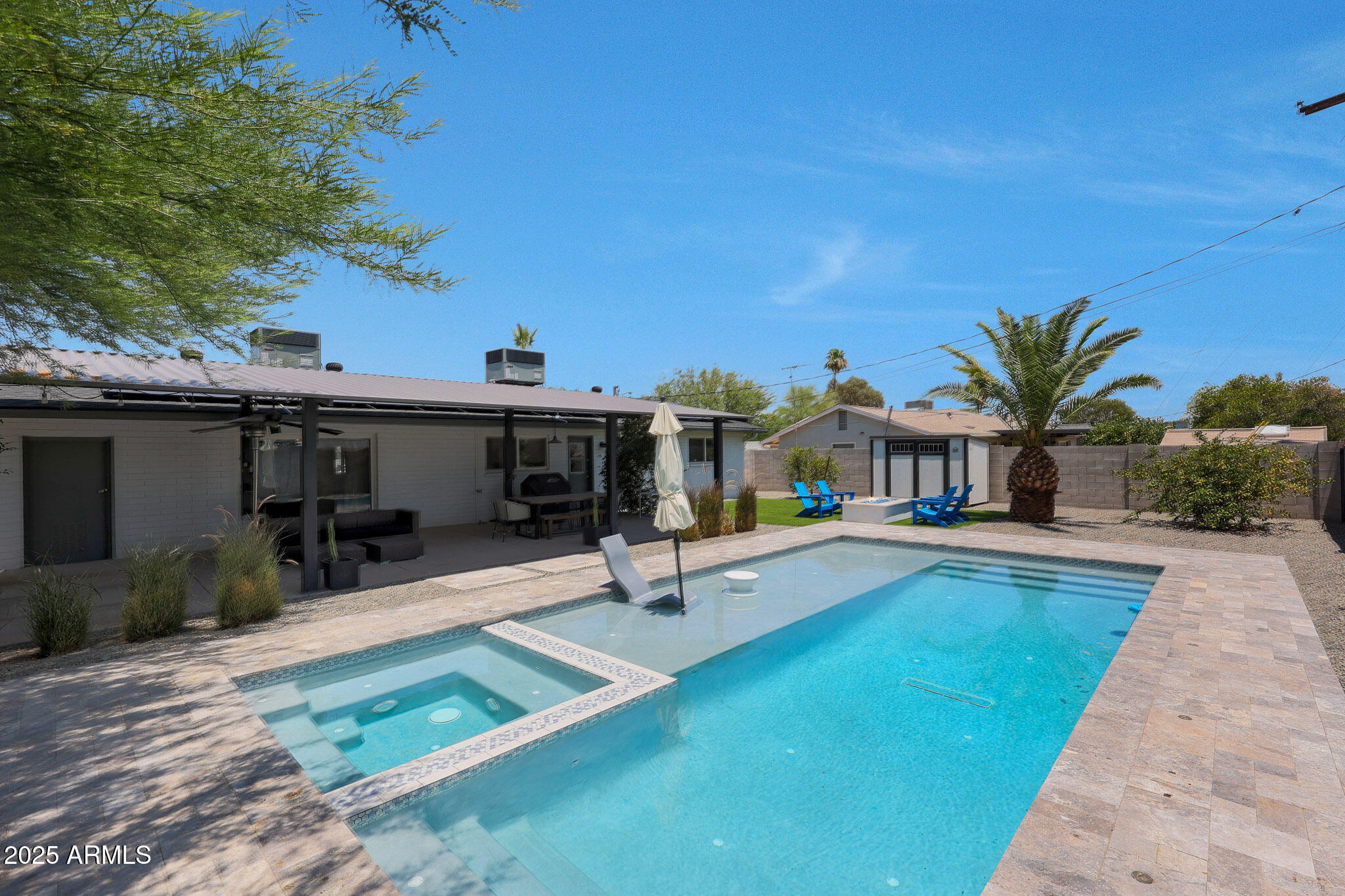 Homes 1 2809 E SHANGRI LA Road