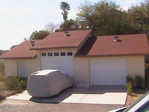 A home in Wickenburg