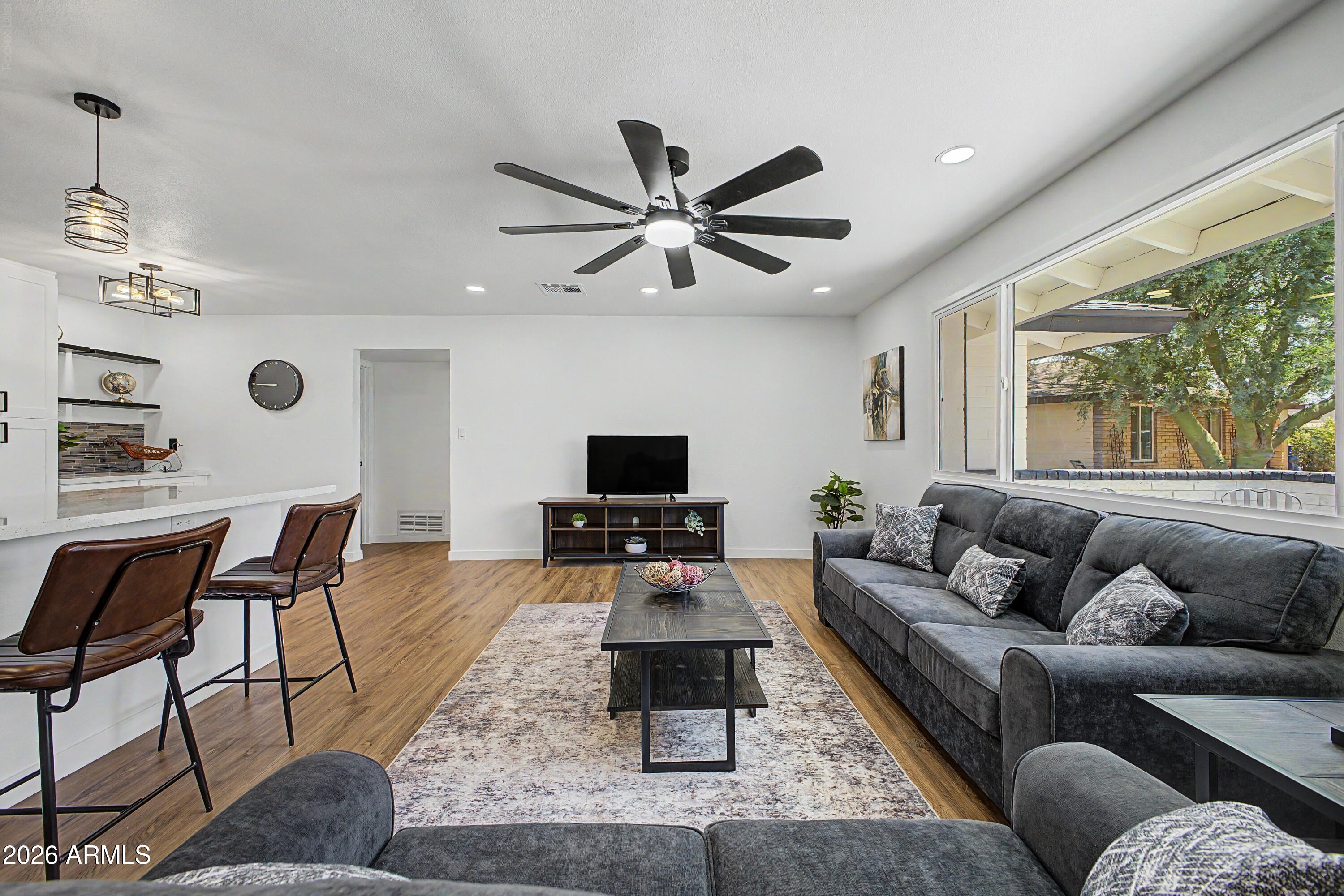 3234 S ALLRED Drive