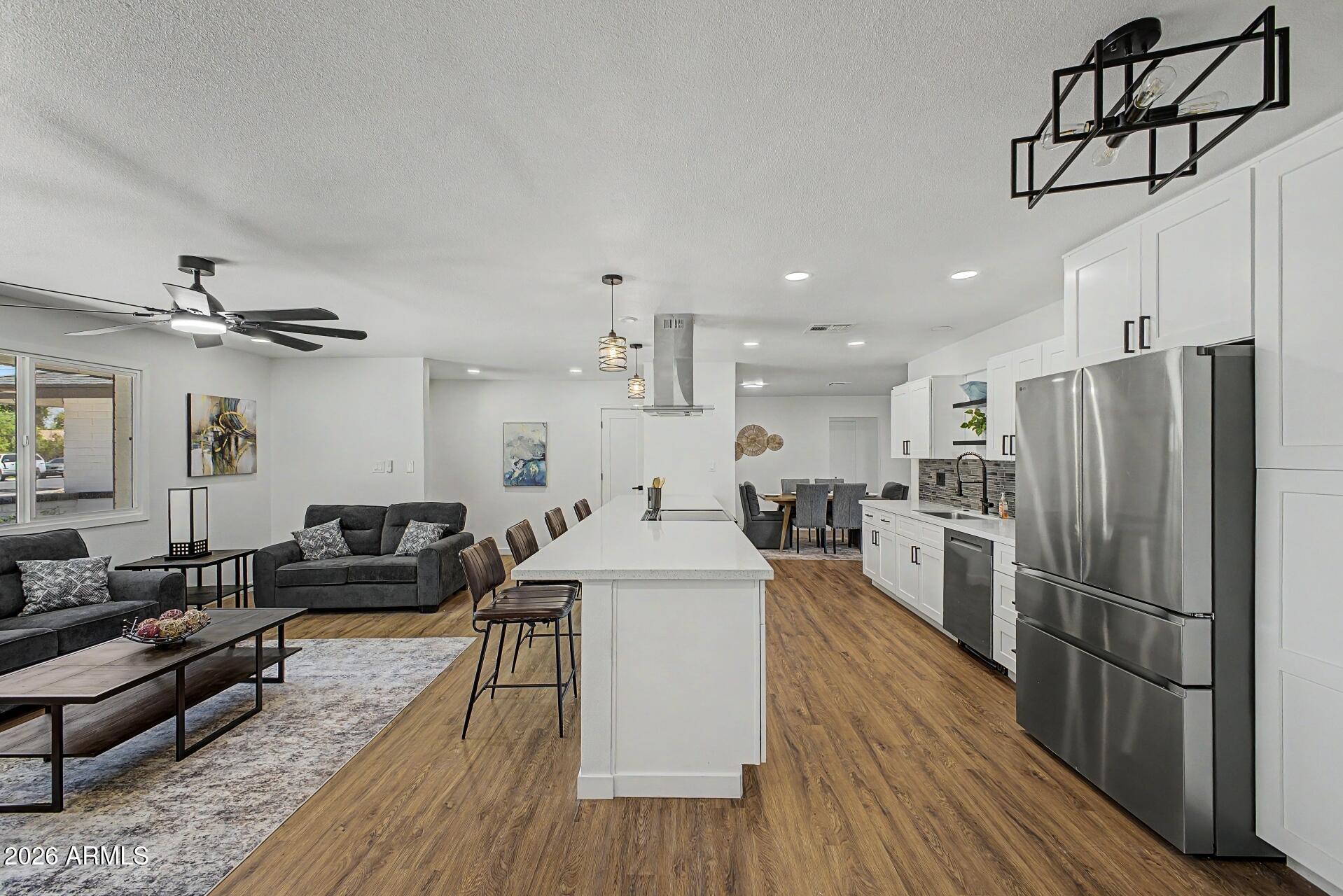 3234 S ALLRED Drive
