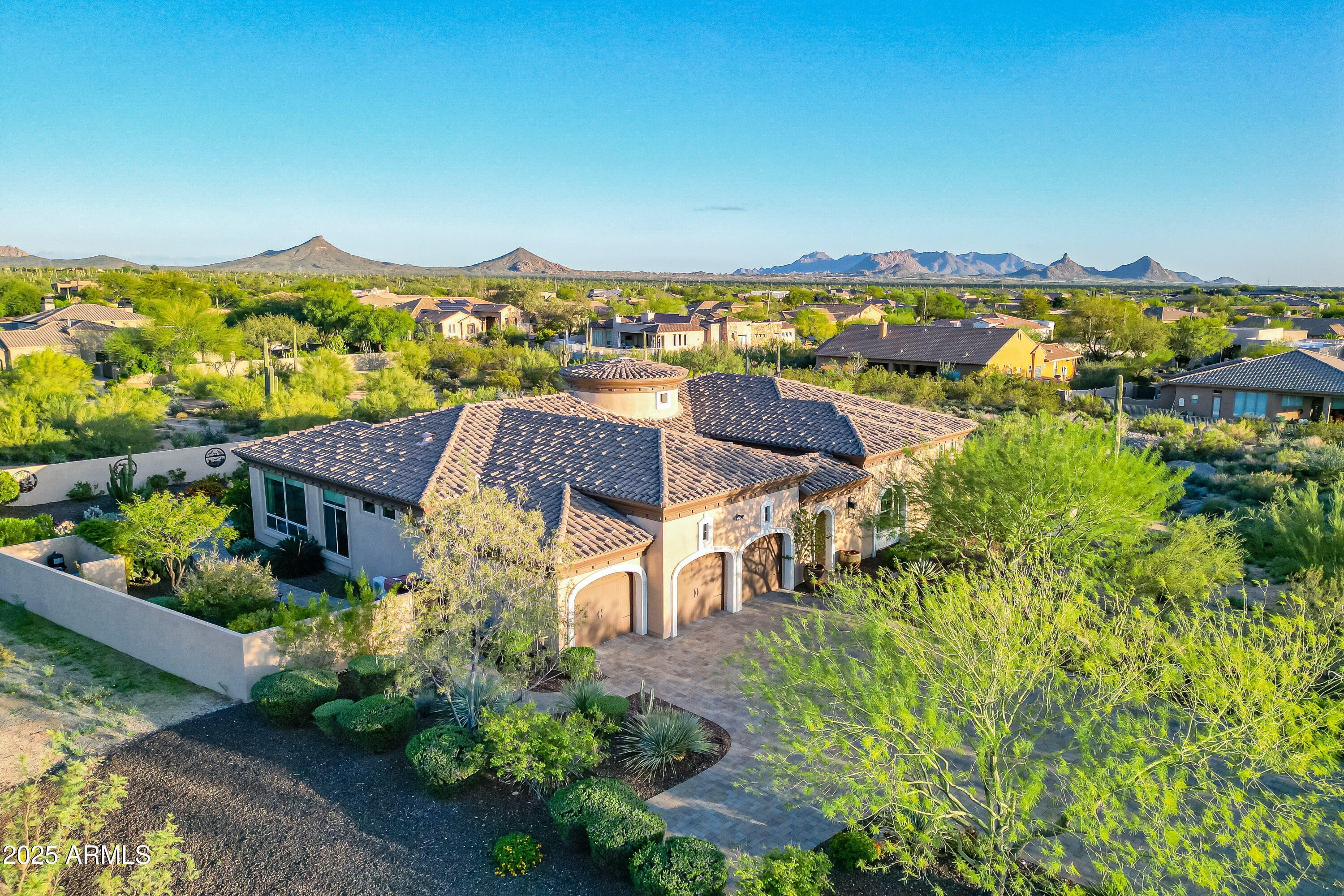 8563 E TUMBLEWEED Drive