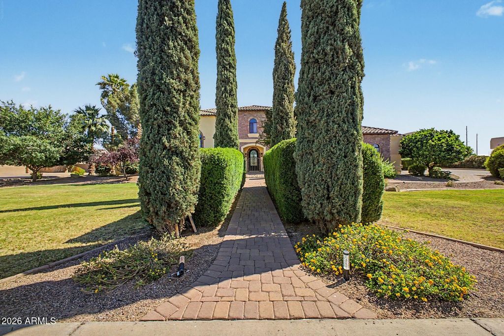Photo of 11419 E Starflower Court, Chandler, AZ 85249 (MLS # 7019001)