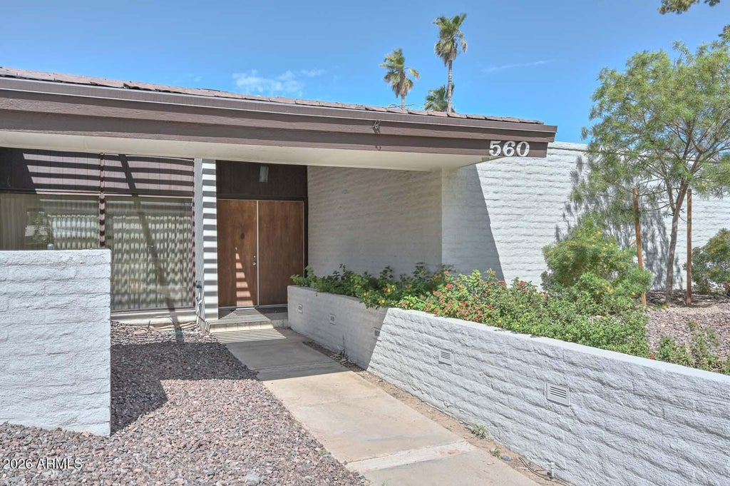 Photo of 560 E Campina Drive, Litchfield Park, AZ 85340 (MLS # 7073967)