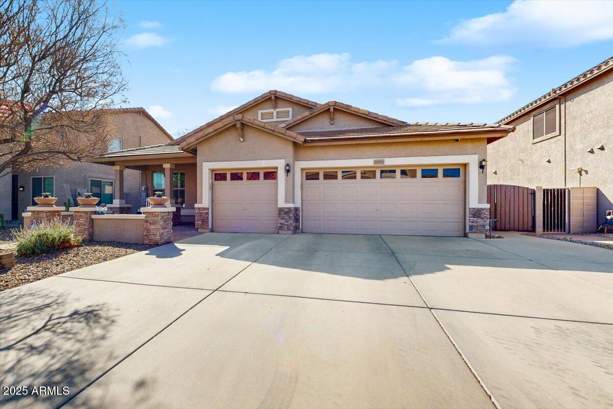 8385 W VOGEL Avenue