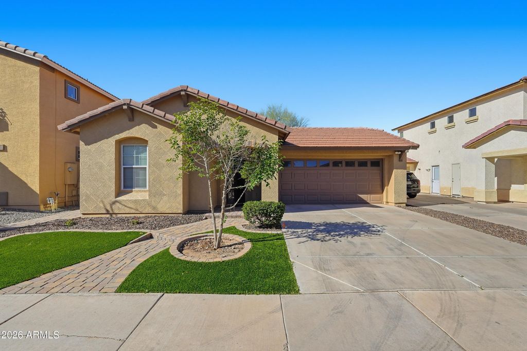 Photo of 1762 S Rome Street, Gilbert, AZ 85295 (MLS # 6975235)