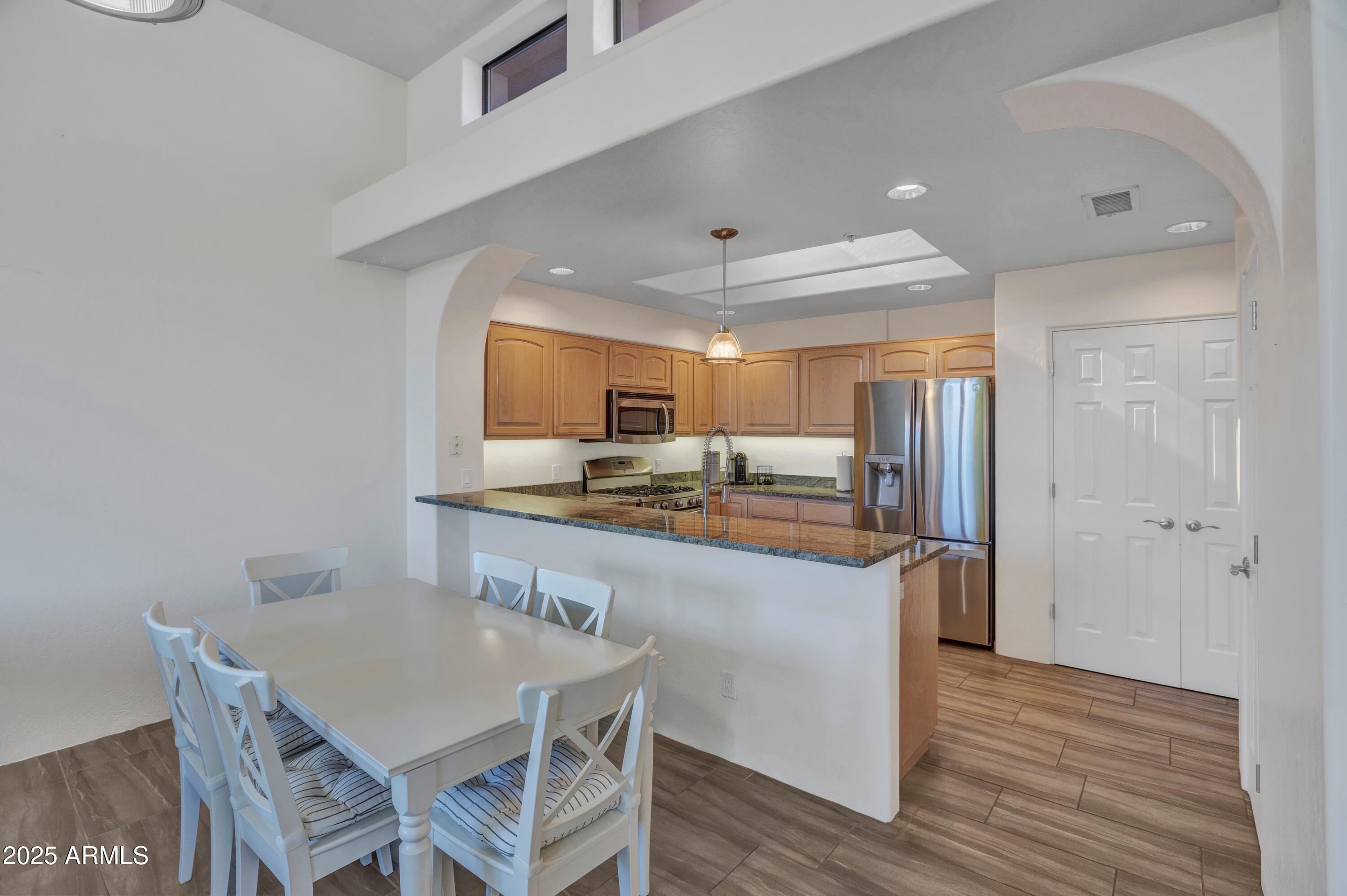 ARROYO SECO TOWNHOMES - Residential