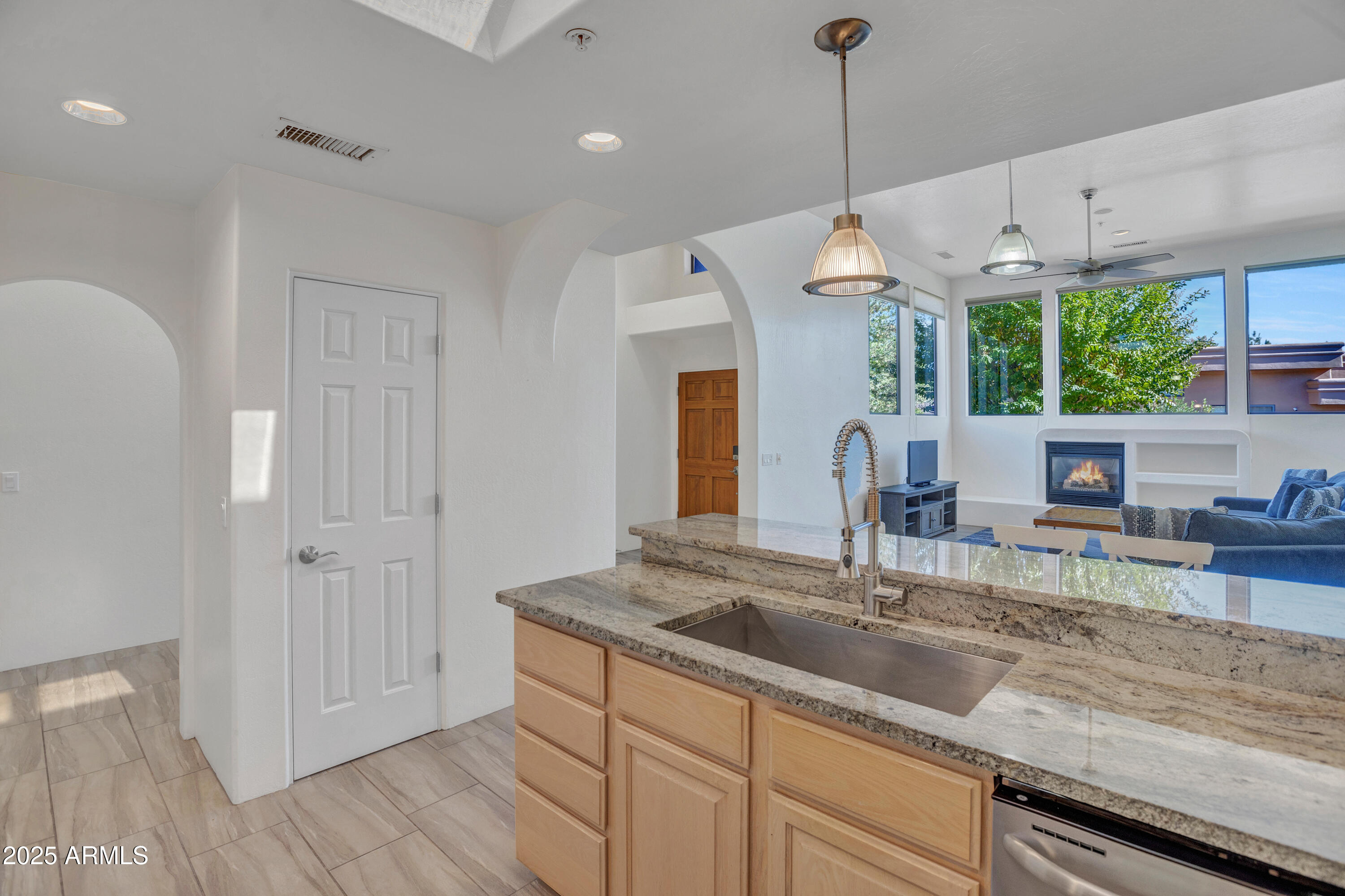 ARROYO SECO TOWNHOMES - Residential