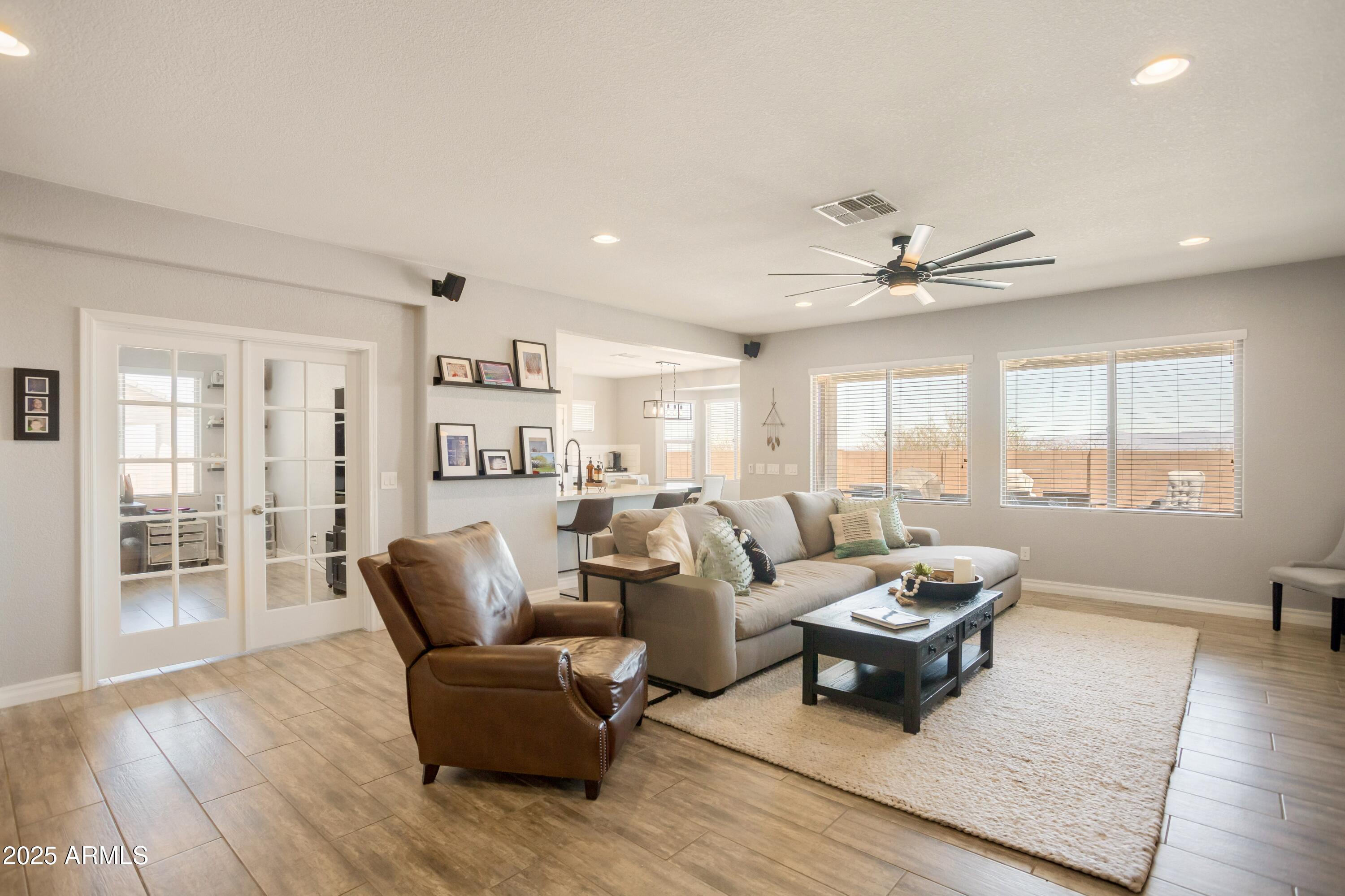3523 W RHAPSODY Drive