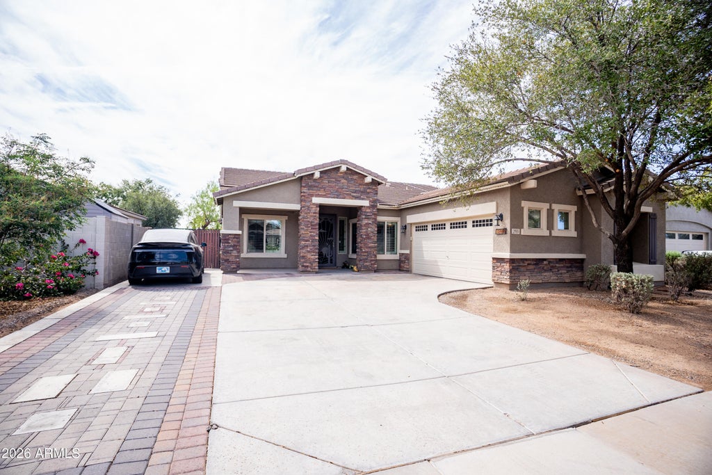 Photo of 2955 E Santa Fe Lane, Gilbert, AZ 85297 (MLS # 7084385)