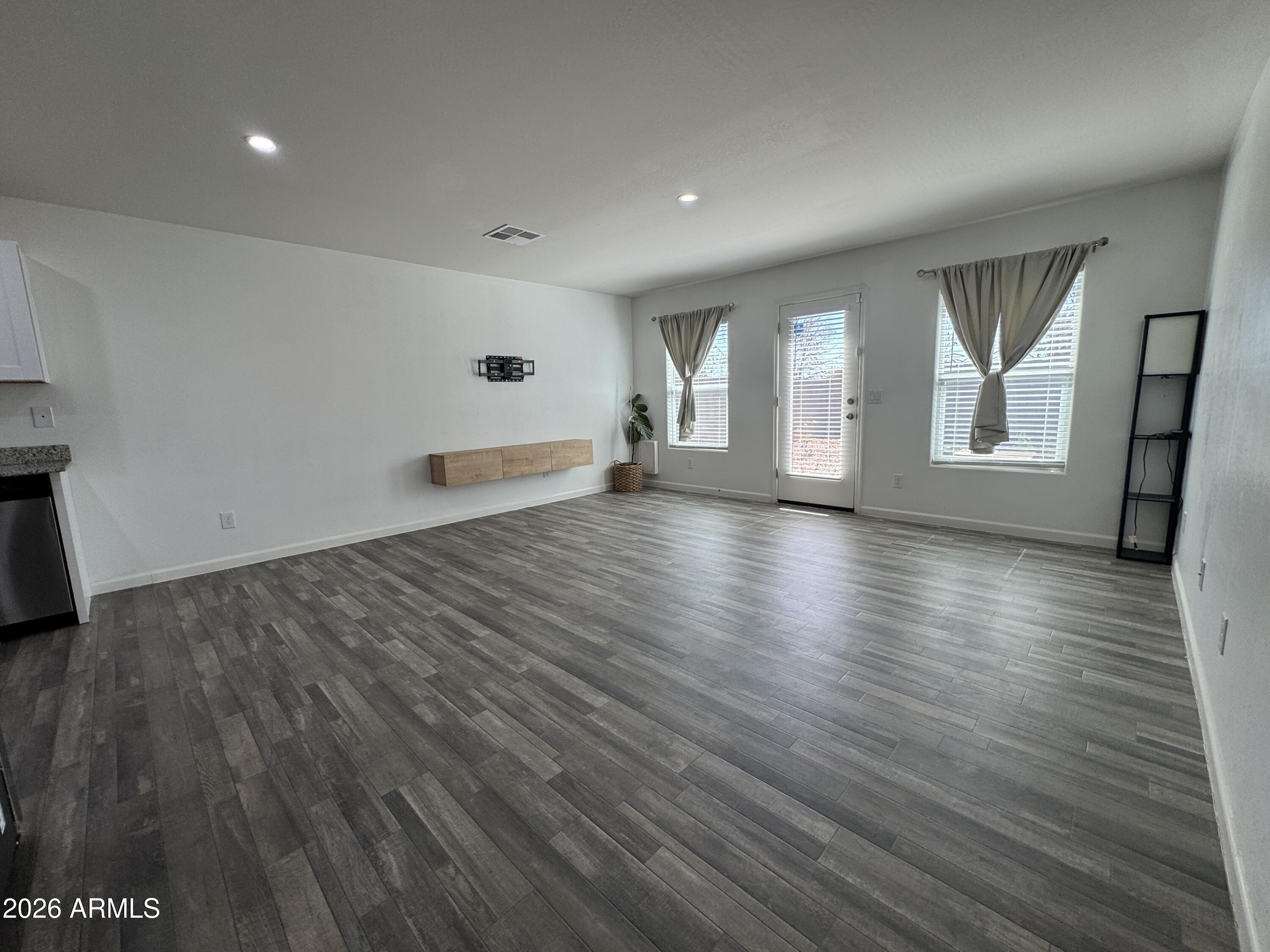 227 W DOUGLAS Avenue