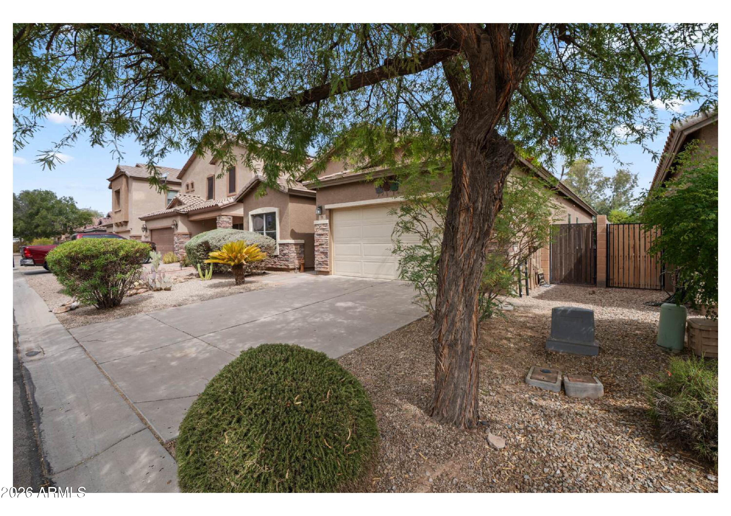 98 W DESERT VISTA Trail