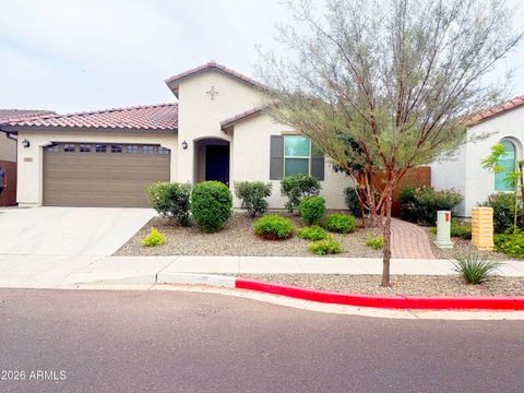 1533 W CARMEN Street Phoenix AZ 85041