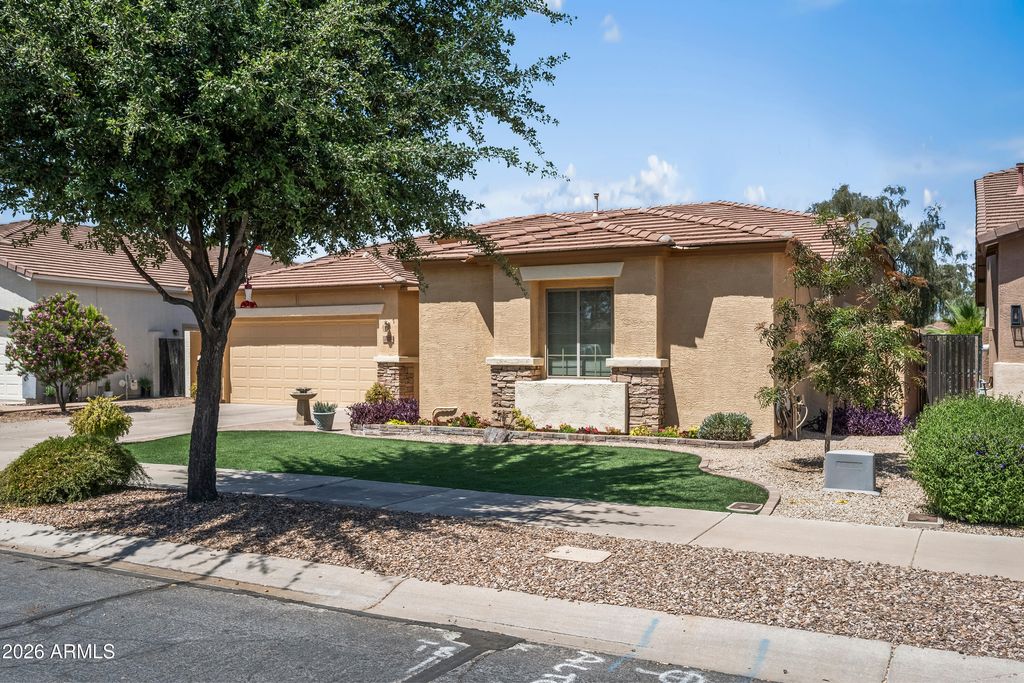 Photo of 21270 E Tierra Grande Drive, Queen Creek, AZ 85142 (MLS # 7015409)