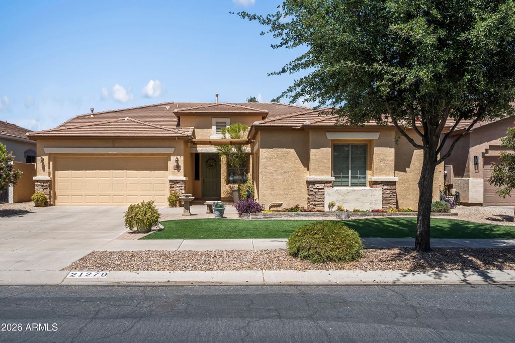 Photo of 21270 E Tierra Grande Drive, Queen Creek, AZ 85142 (MLS # 7015409)