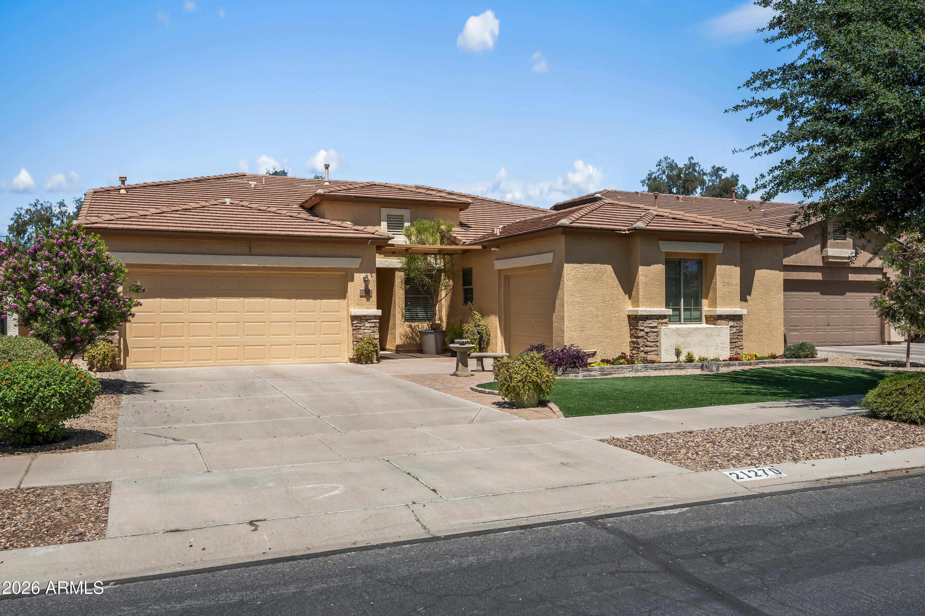 21270 E TIERRA GRANDE Drive