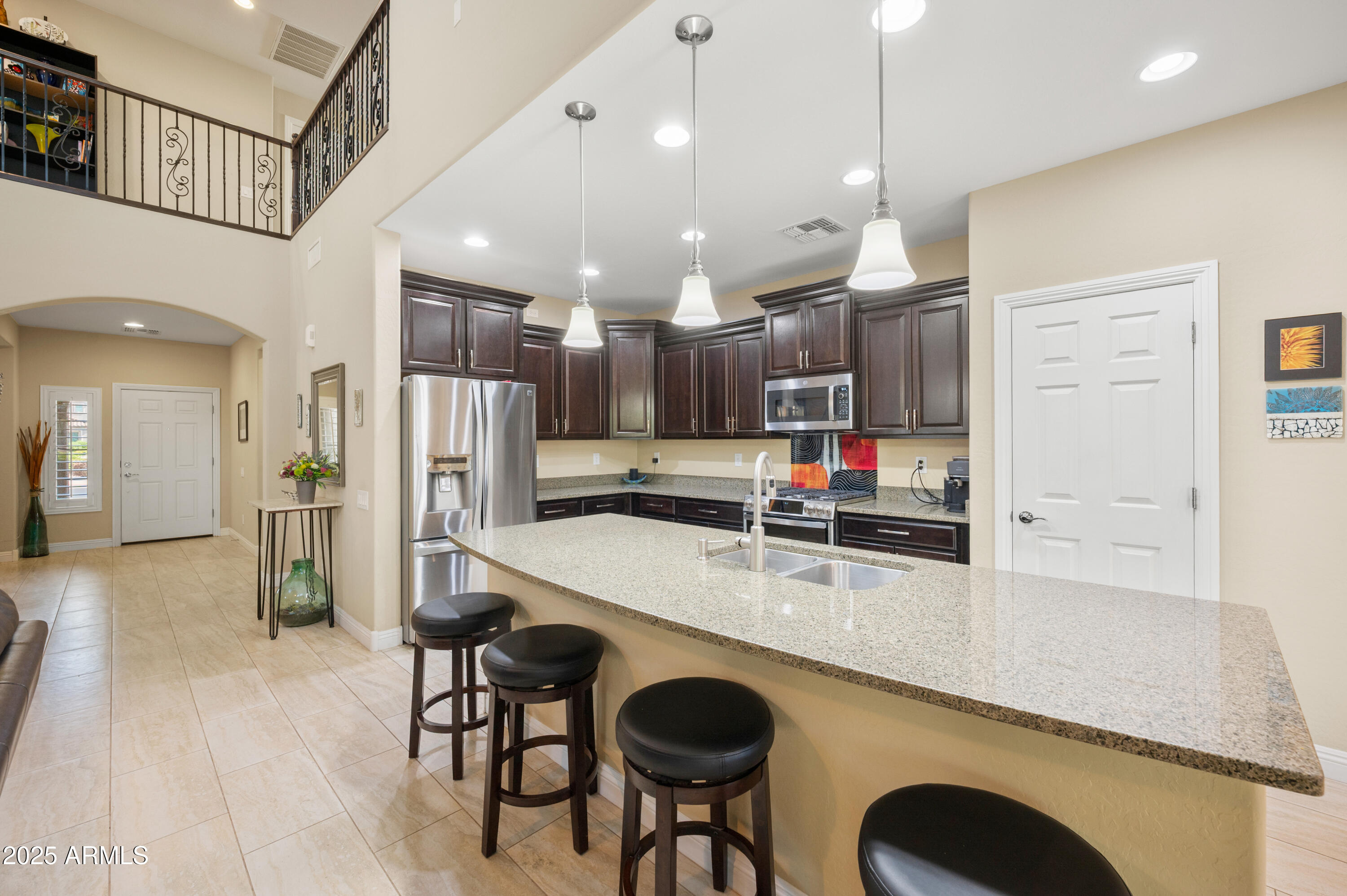 10901 E SHEPPERD Avenue