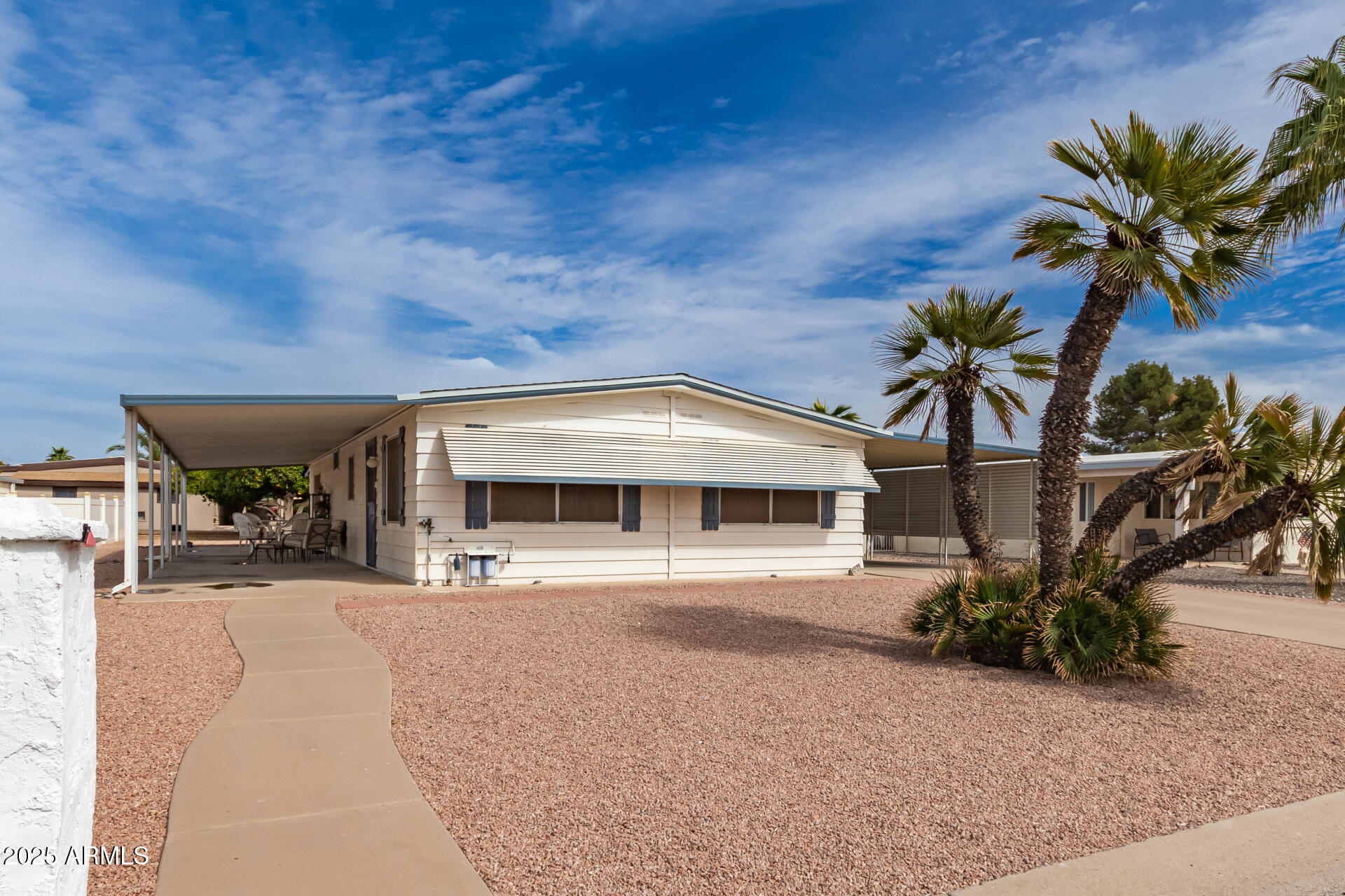 8921 E SUN LAKES Boulevard S