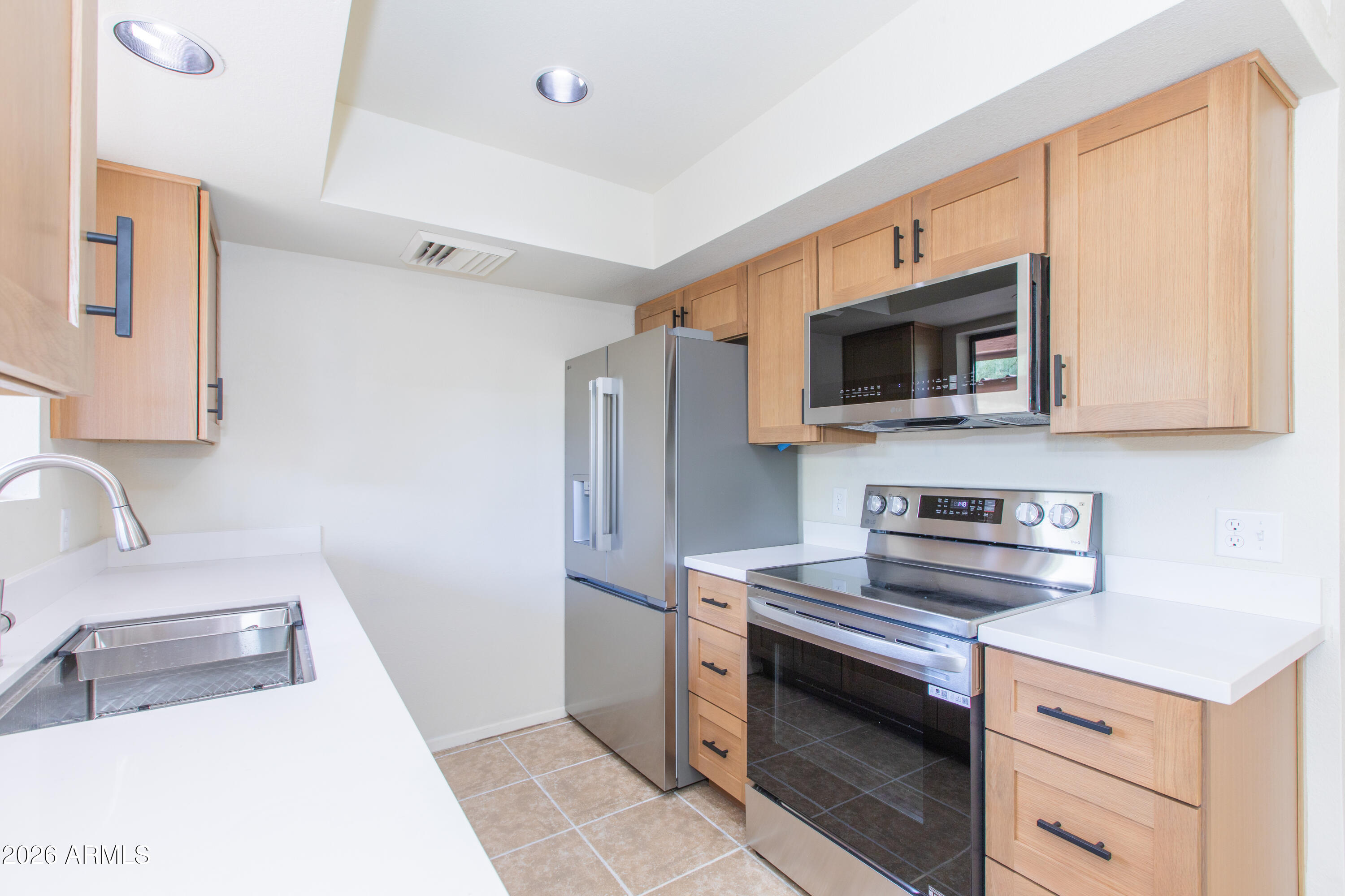 16336 E PALISADES Boulevard 4