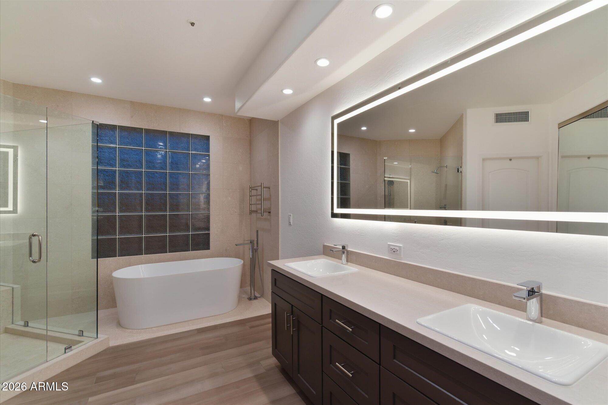 MONTEREY AT MOUNTAIN VIEW PHASE 1 LOT 1-49 TR A-J - Residential