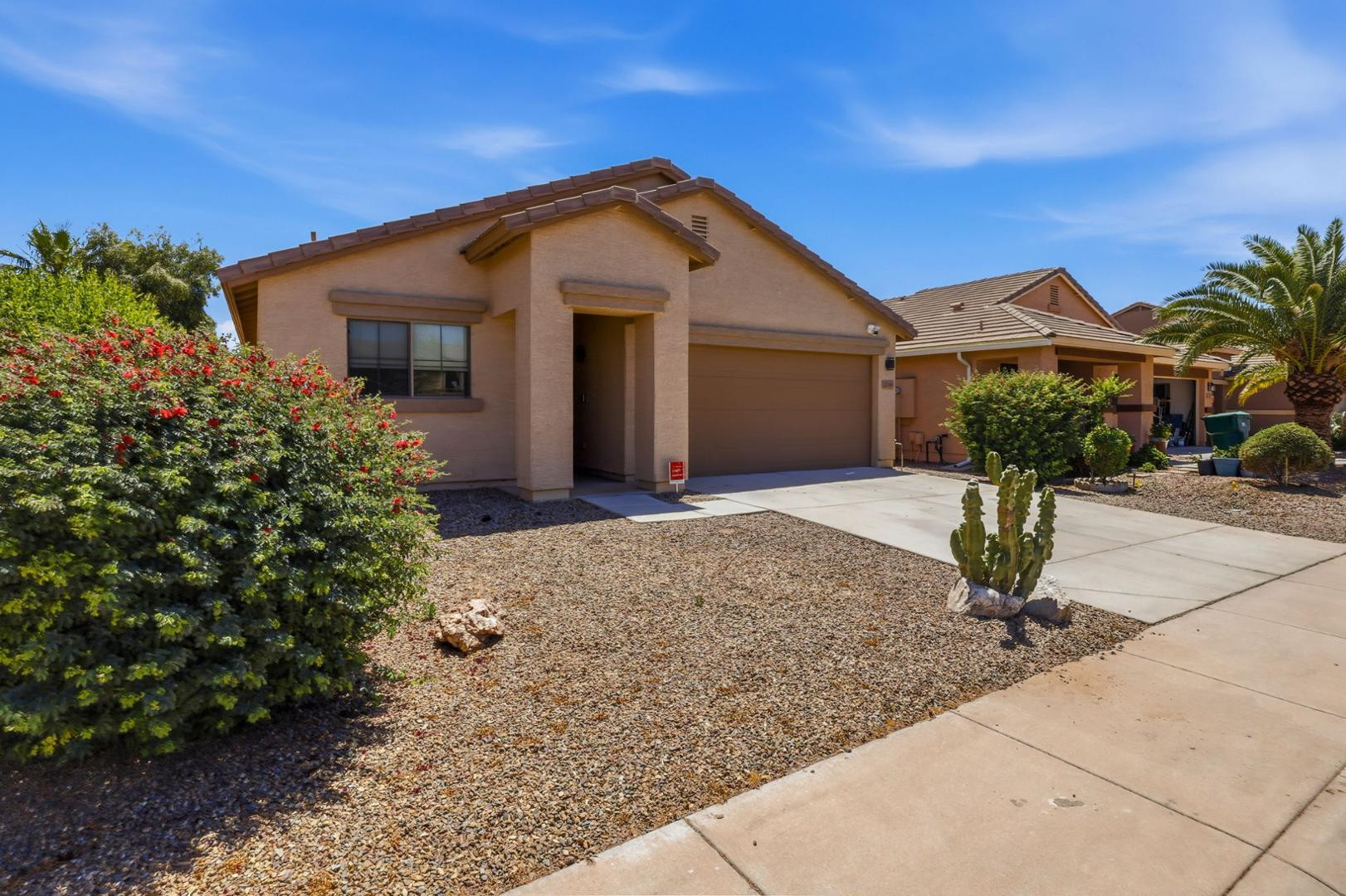 21069 N Jocelyn Lane