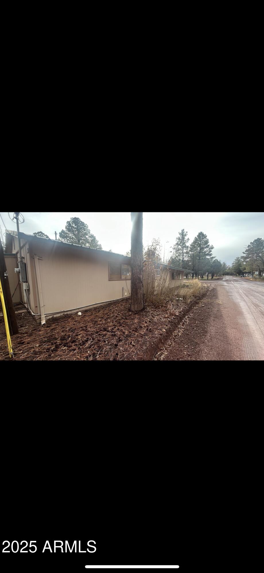 4951 WOODLAND Parkway