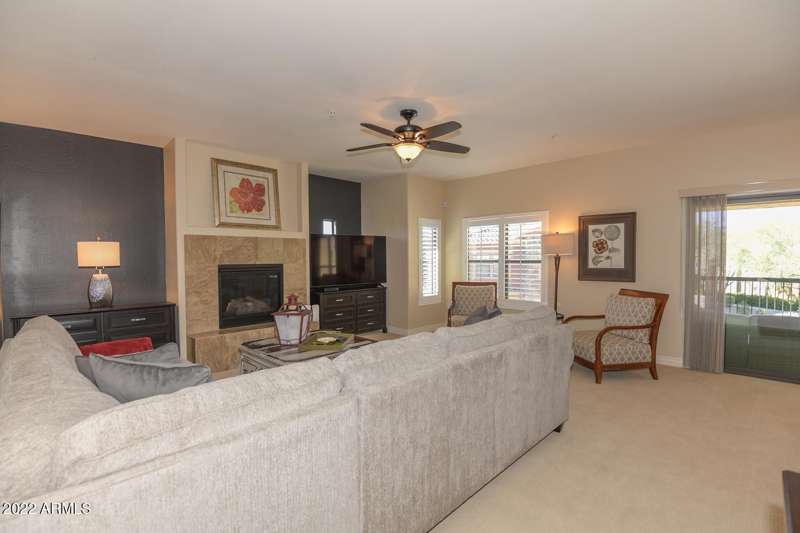 21320 N 56TH Street 2085