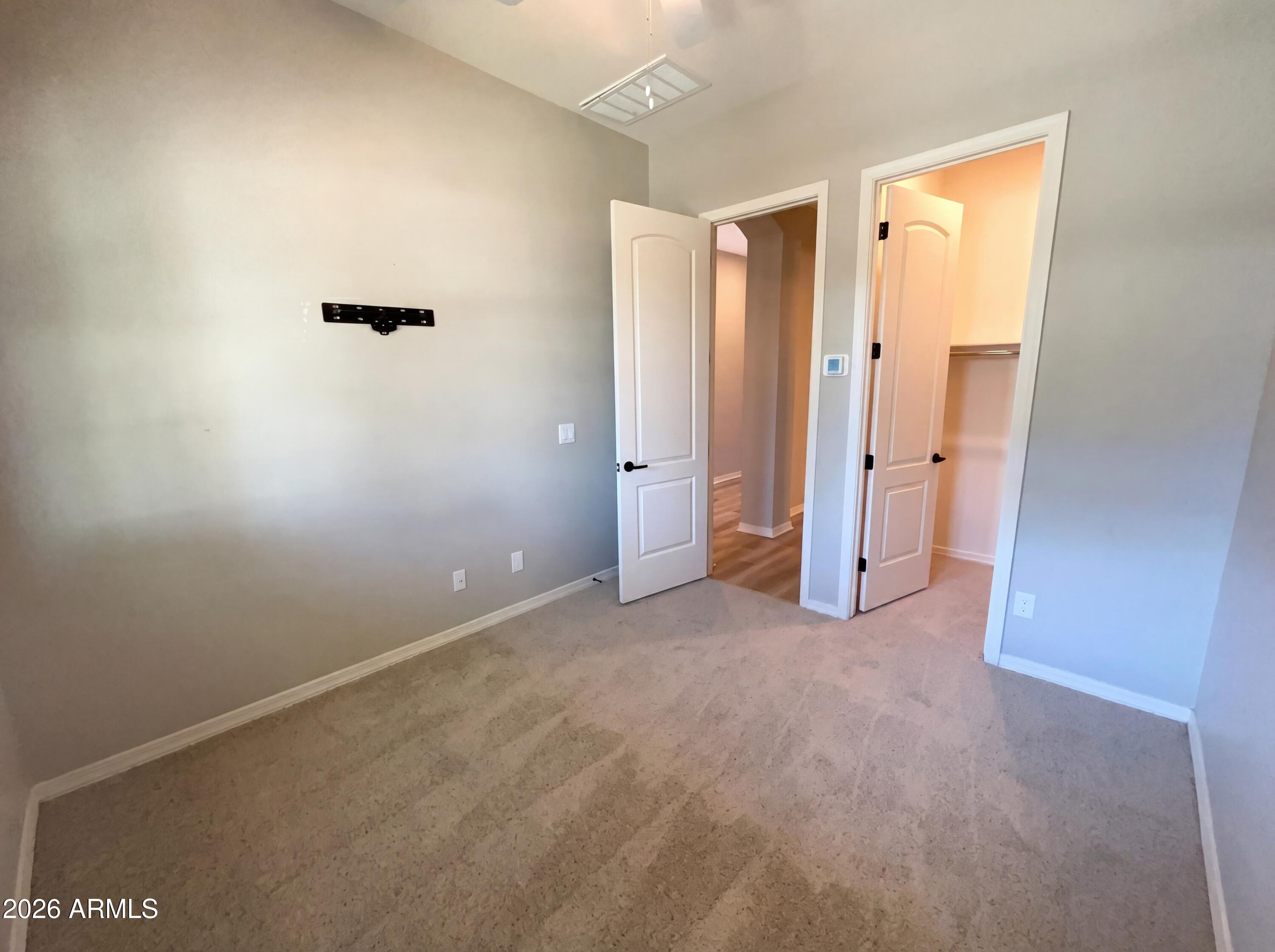 3956 E ARABIAN Drive