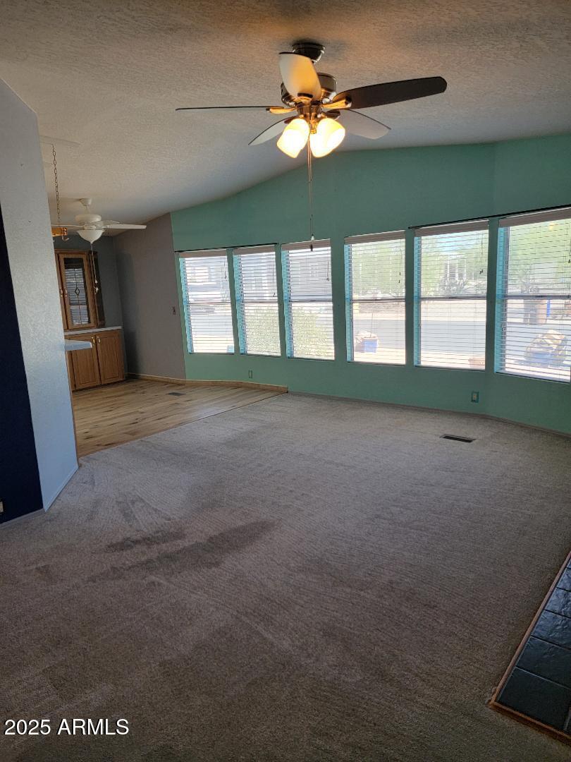 3804 N KANSAS Avenue