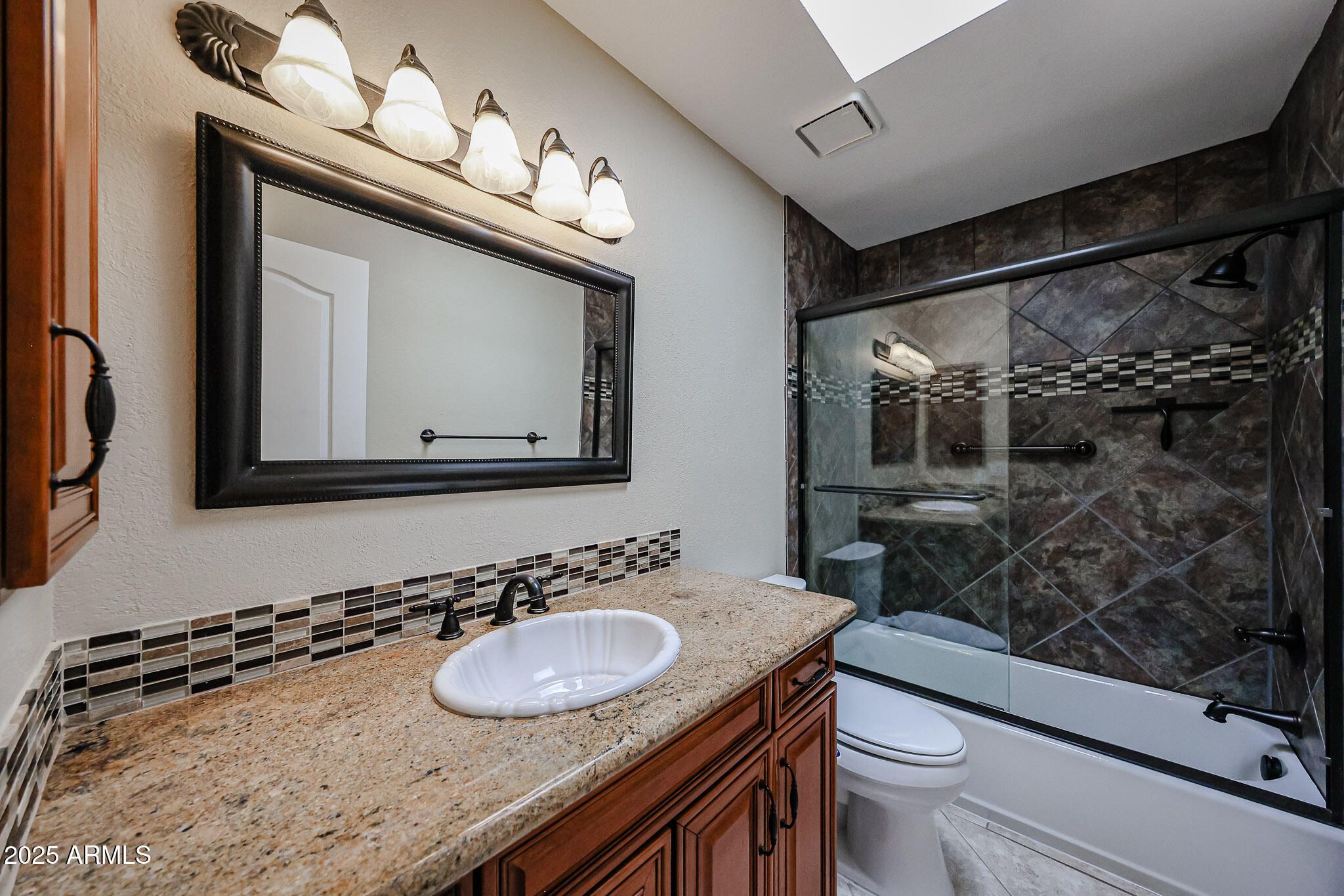 Mesa, Arizona 85207, United States, 2 Bedrooms Bedrooms, ,2 BathroomsBathrooms,Residential,Active,142230