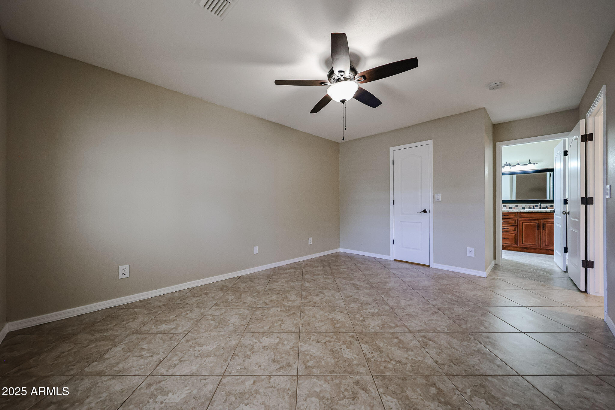 Mesa, Arizona 85207, United States, 2 Bedrooms Bedrooms, ,2 BathroomsBathrooms,Residential,Active,142230