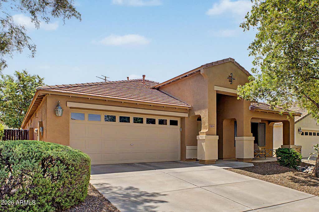 Photo of 2835 E Quiet Hollow Lane, Phoenix, AZ 85024 (MLS # 7057153)