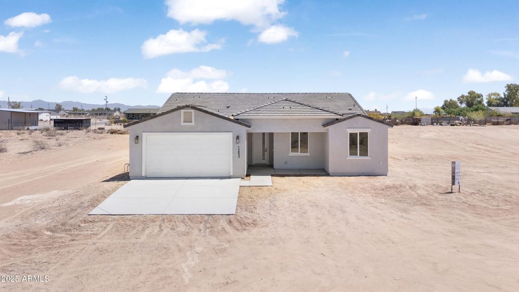Photo of 1253 N 362nd Avenue, Tonopah, AZ 85354 (MLS # 6909687)