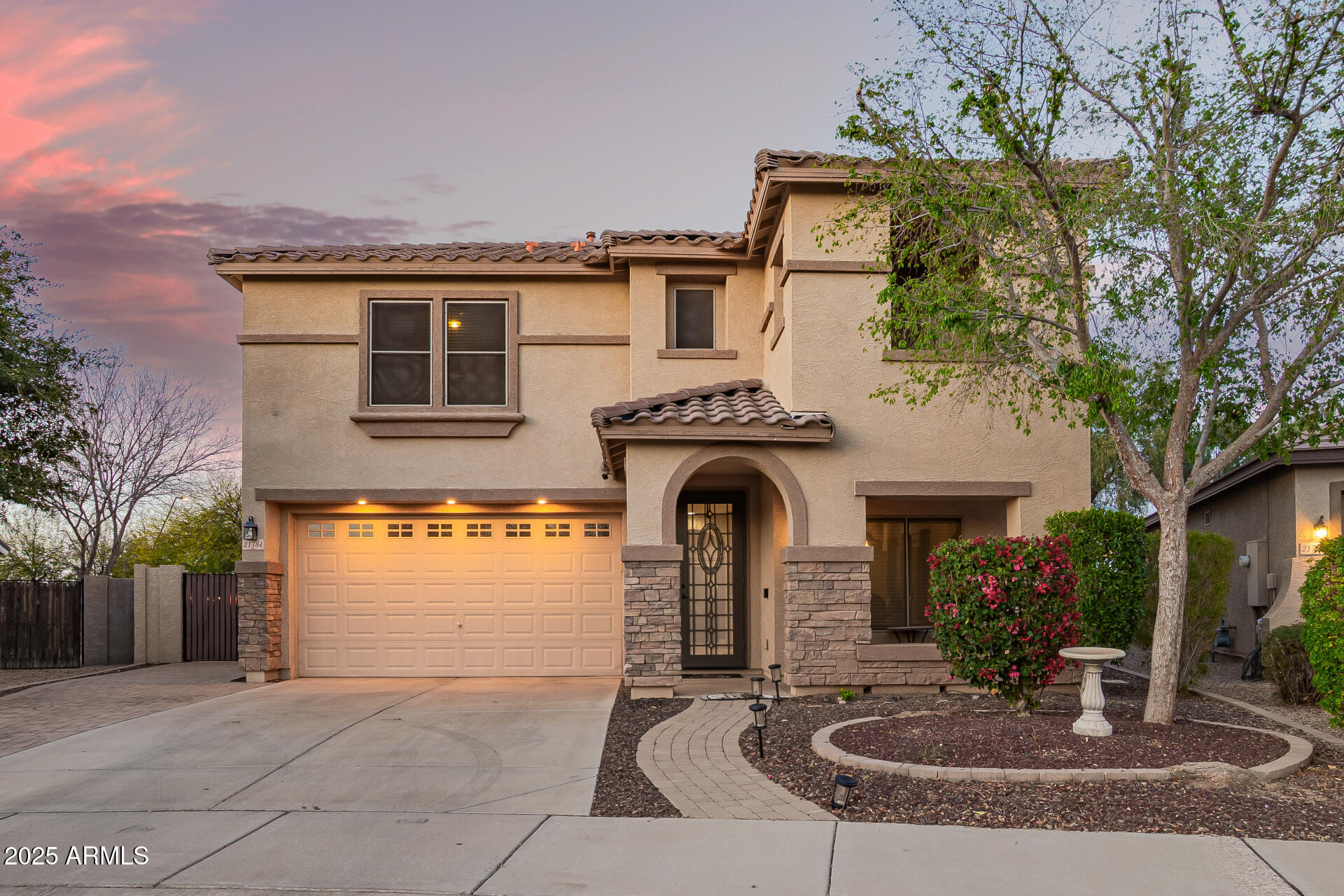 21784 E PUESTA DEL SOL --