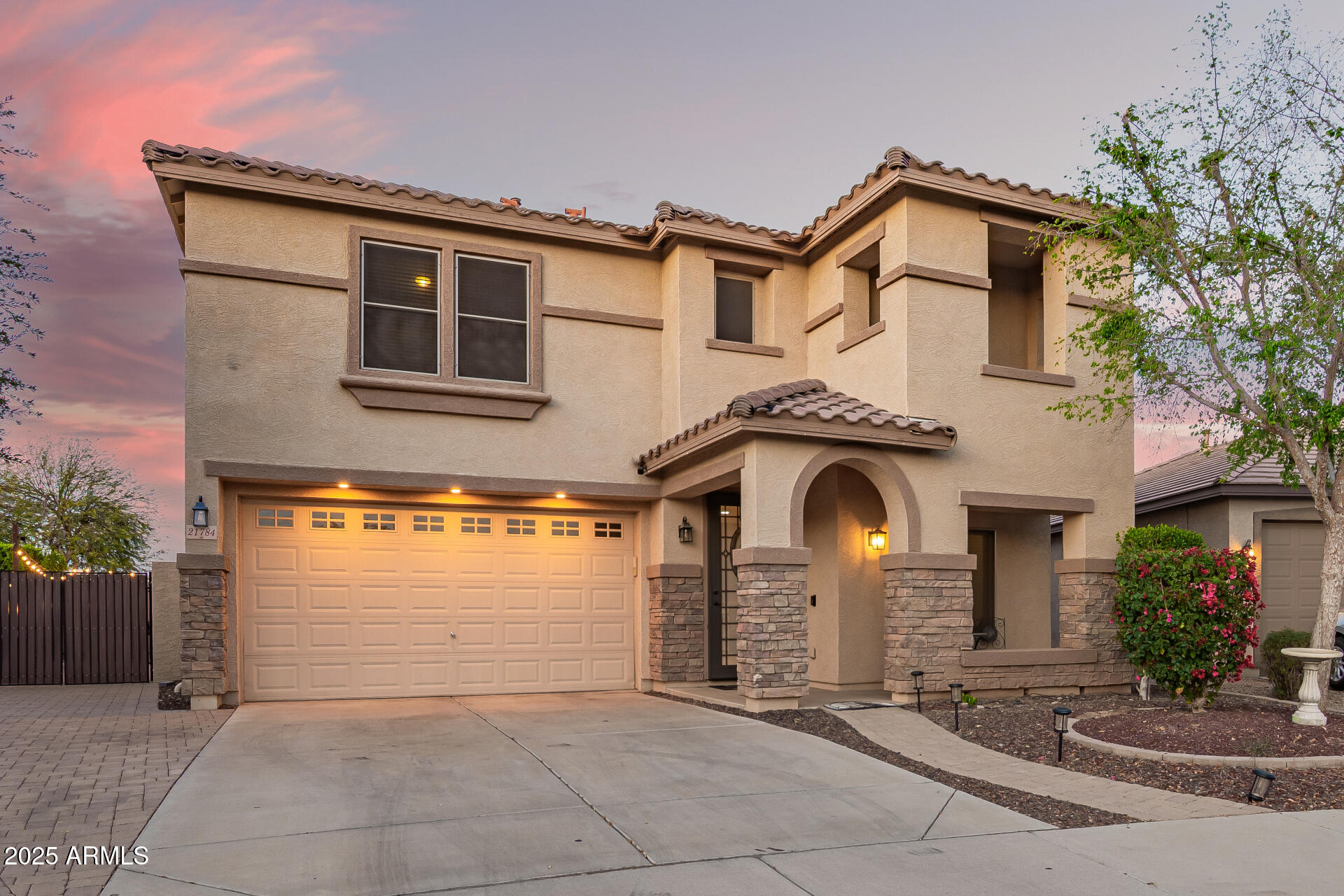 21784 E PUESTA DEL SOL --