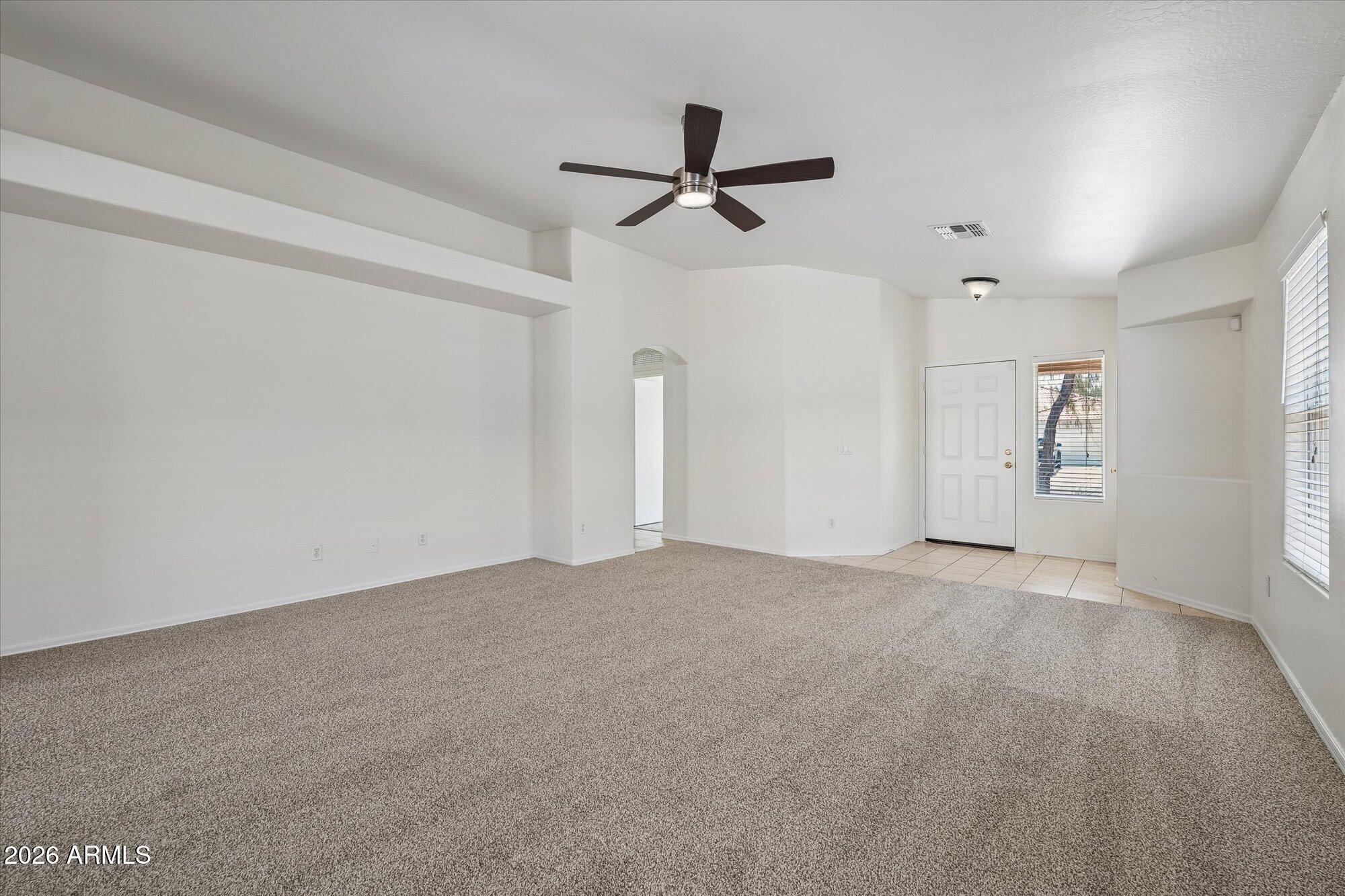 15124 W ADAMS Street