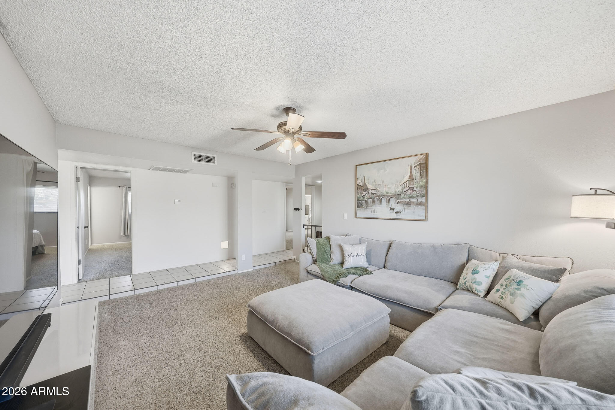 4733 W AIRE LIBRE Avenue