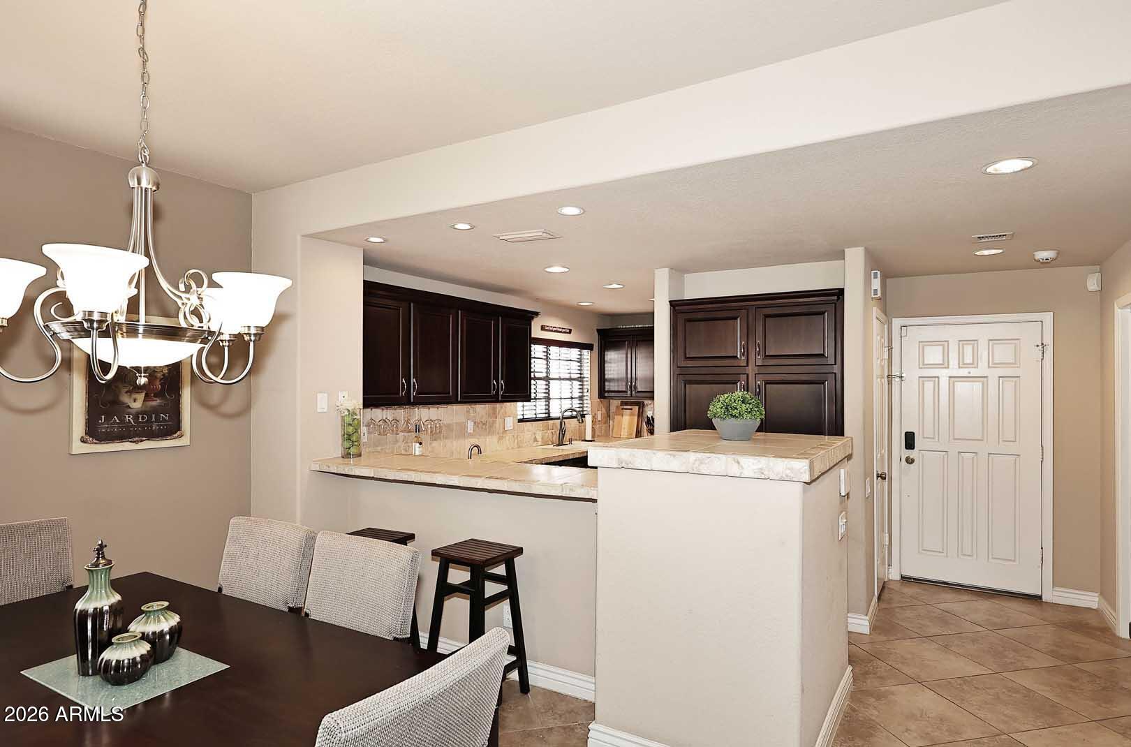 10019 E Mountain View Road 1092