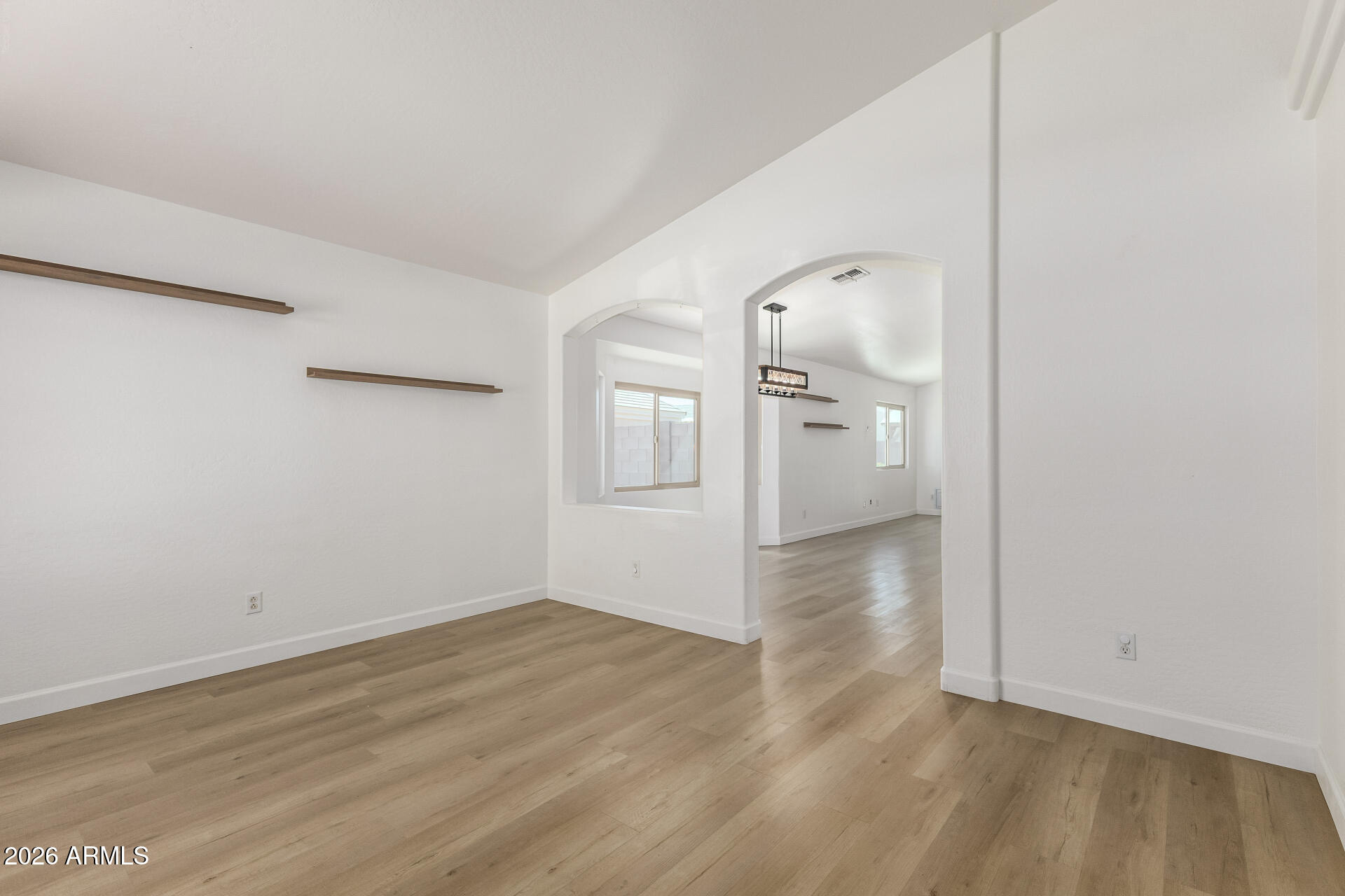 16257 W MIAMI Street