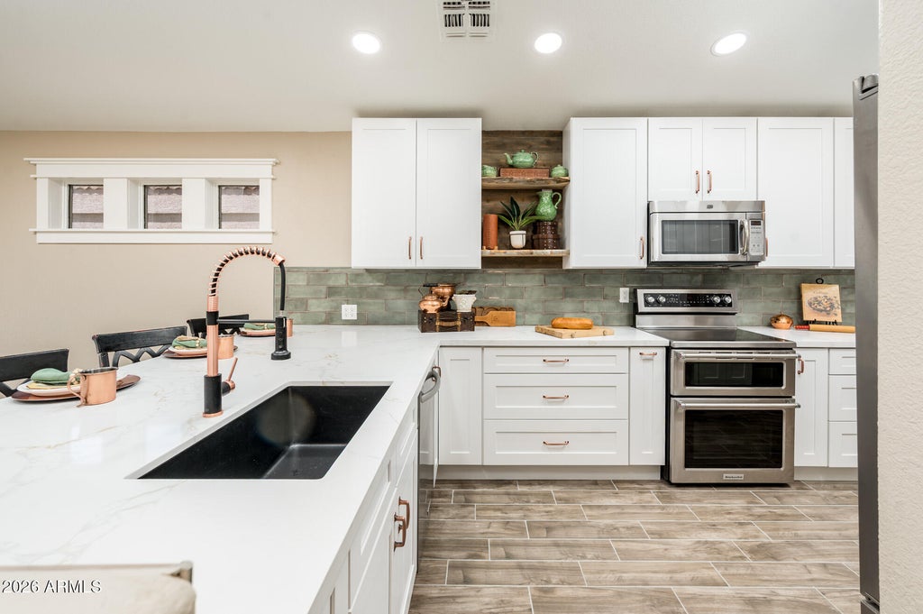 Photo of 1231 W Diamond Avenue, Apache Junction, AZ 85120 (MLS # 7079402)