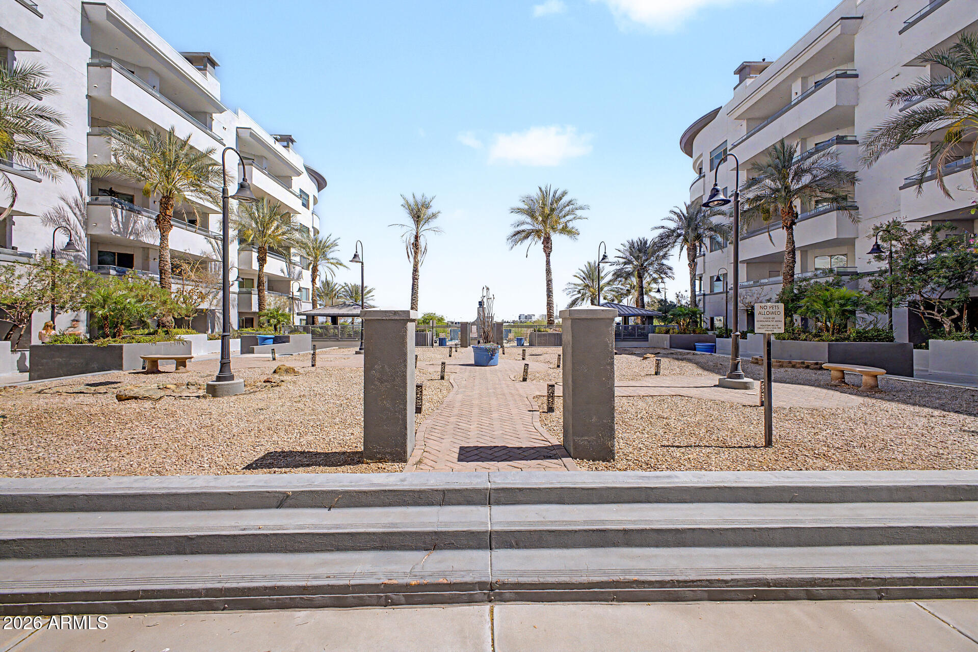 North Shore CONDOMINIUM - Residential