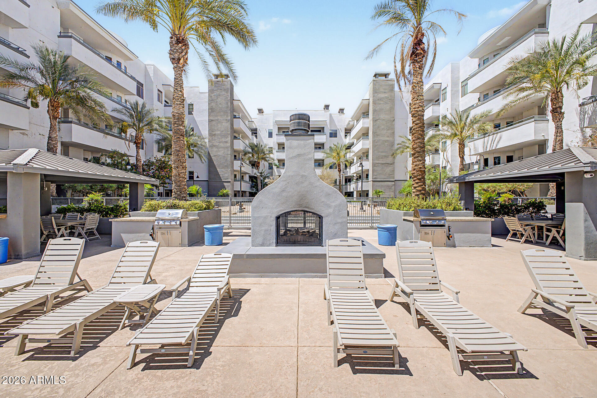 North Shore CONDOMINIUM - Residential