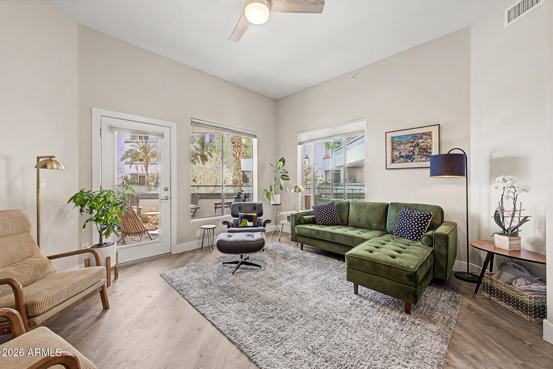 North Shore CONDOMINIUM - Residential
