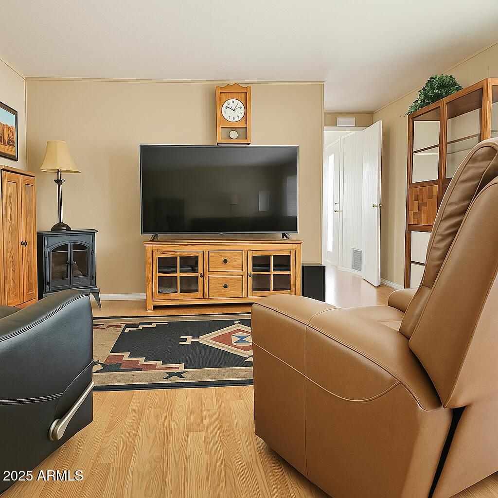 9302 E Broadway Road 150