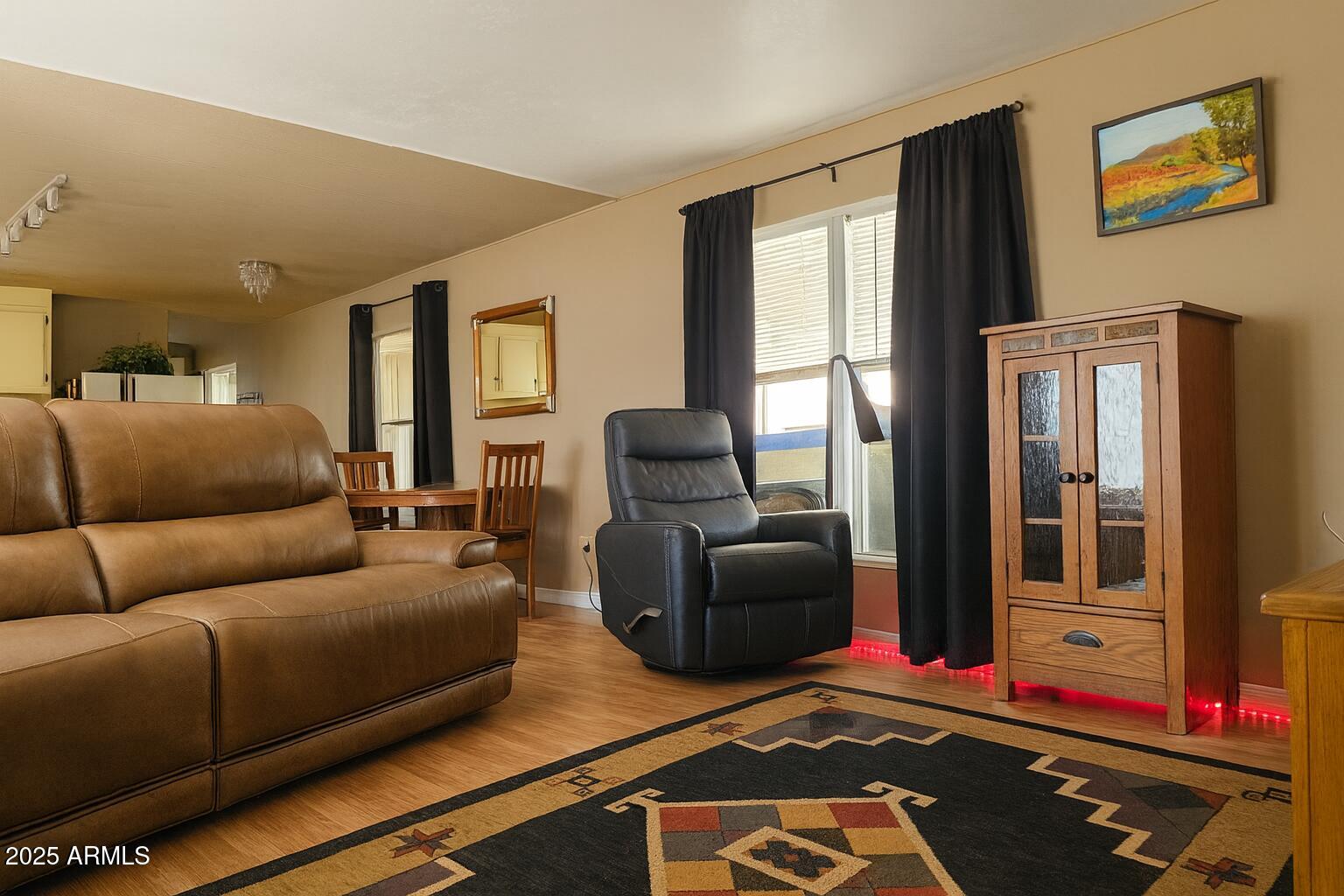 9302 E Broadway Road 150